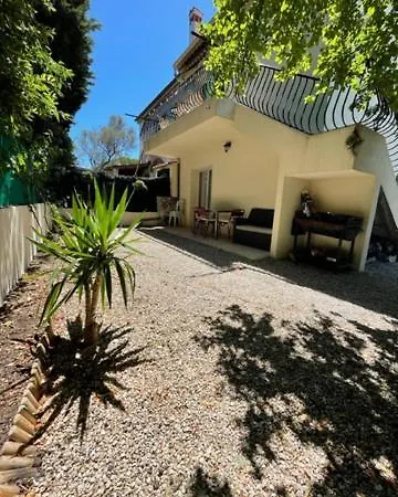 Apartment 2 Pieces En Rdjardin Avec 2 Grands Terrasses *