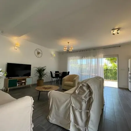 2 Pieces En Rdjardin Avec 2 Grands Terrasses 아파트 *